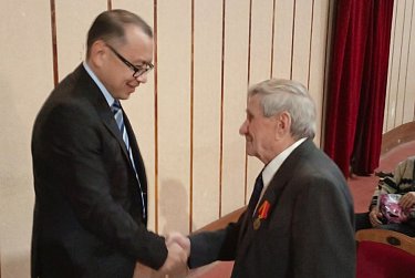 Награды  перед Новым годом